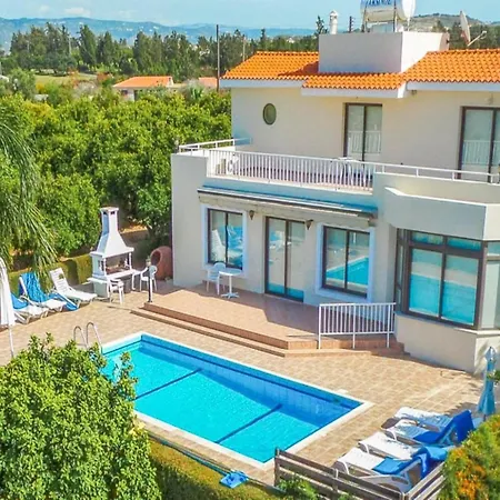 Villa Bougainvillea Polis